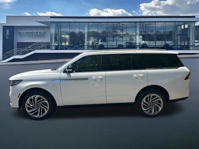 2026 Lincoln Navigator Reserve