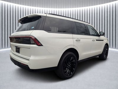 2026 Lincoln Navigator Reserve