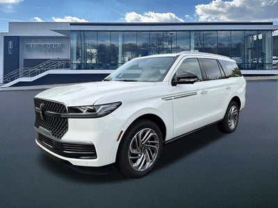 2027 Lincoln Navigator Reserve