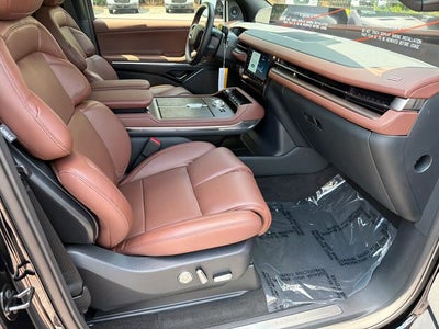 2027 Lincoln Navigator Reserve
