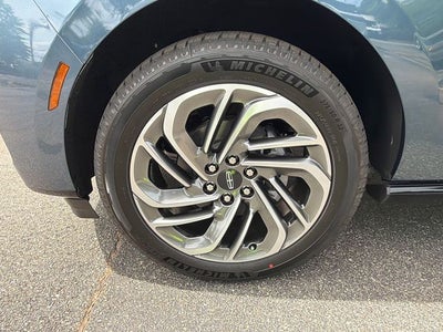 2027 Lincoln Navigator Reserve