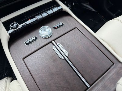 2027 Lincoln Navigator Reserve