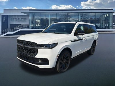 2027 Lincoln Navigator Reserve