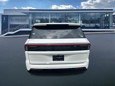 2026 Lincoln Navigator Reserve
