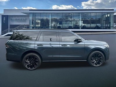 2025 Lincoln Navigator Reserve