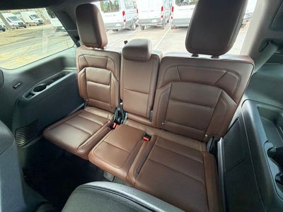 2027 Lincoln Navigator Reserve