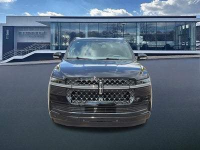 2027 Lincoln Navigator Reserve