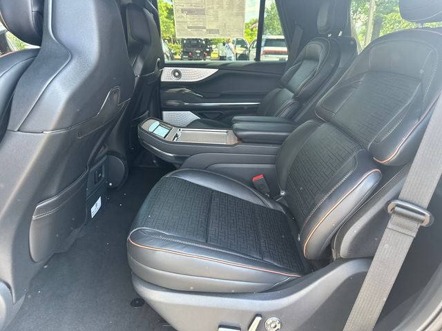 2026 Lincoln Navigator Black Label
