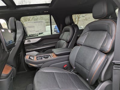 2025 Lincoln Navigator Black Label