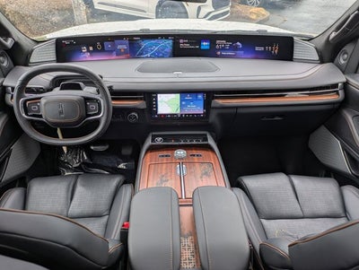 2025 Lincoln Navigator Black Label