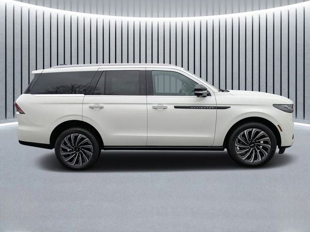 2025 Lincoln Navigator Black Label