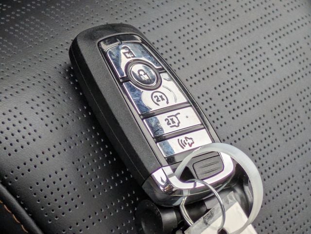 2025 Lincoln Navigator Black Label