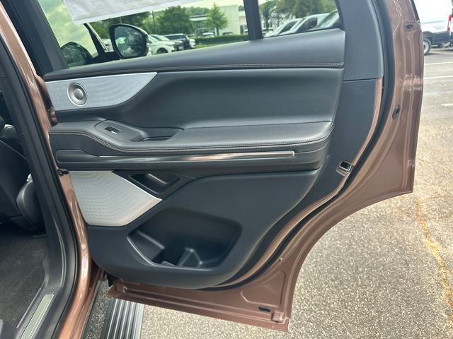 2026 Lincoln Navigator Black Label