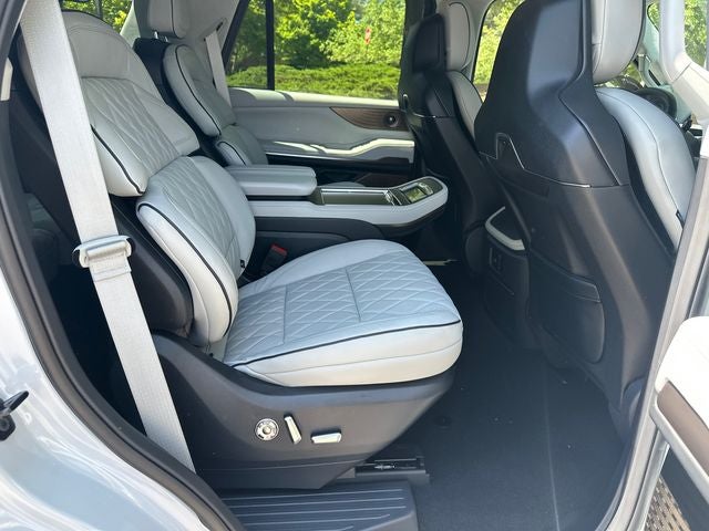 2026 Lincoln Navigator Black Label