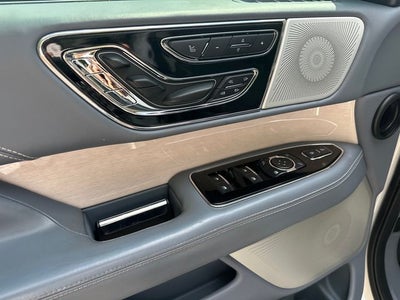 2021 Lincoln Navigator Black Label