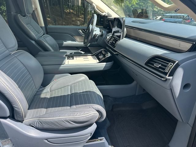 2021 Lincoln Navigator Black Label
