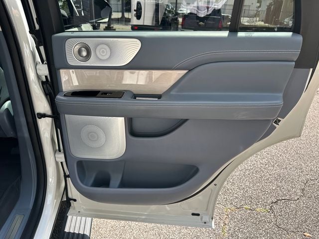 2021 Lincoln Navigator Black Label