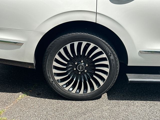 2021 Lincoln Navigator Black Label