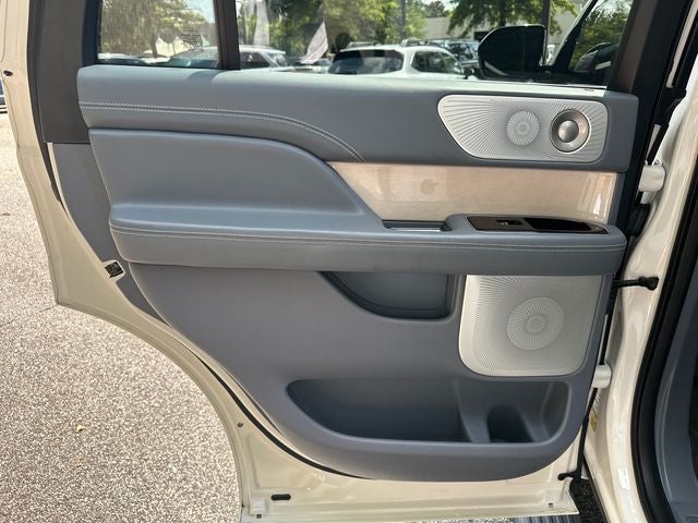 2021 Lincoln Navigator Black Label