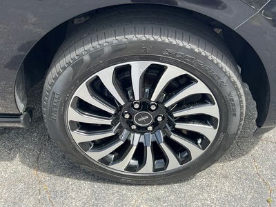 2022 Lincoln Navigator Black Label