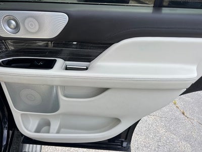 2022 Lincoln Navigator Black Label