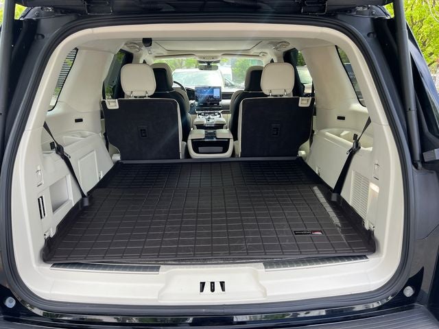 2022 Lincoln Navigator Black Label