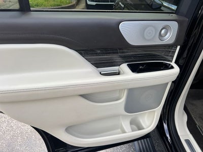 2022 Lincoln Navigator Black Label