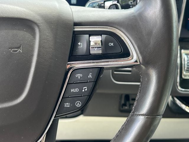 2022 Lincoln Navigator Black Label