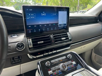 2022 Lincoln Navigator Black Label