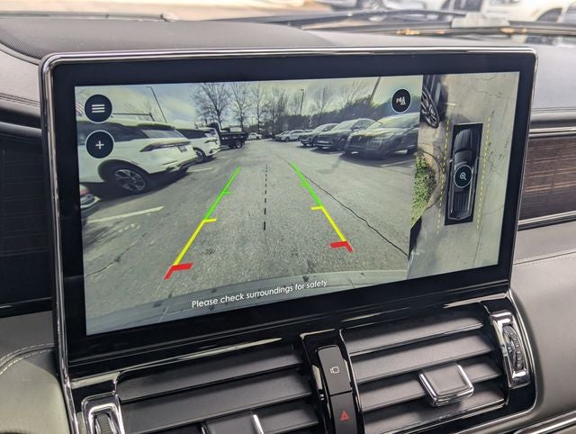 2022 Lincoln Navigator Black Label