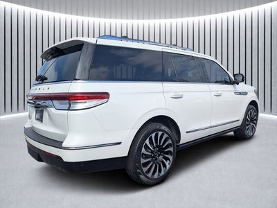 2022 Lincoln Navigator Black Label