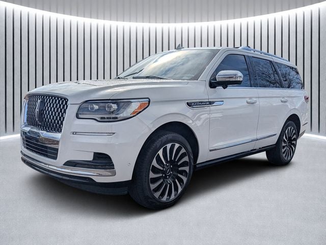 2022 Lincoln Navigator Black Label