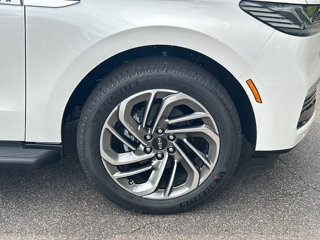 2026 Lincoln Navigator Premiere