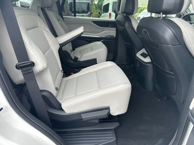 2026 Lincoln Navigator Premiere