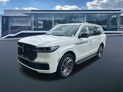 2026 Lincoln Navigator Premiere