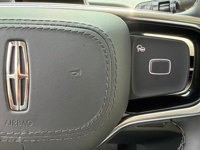 2027 Lincoln Navigator Premiere