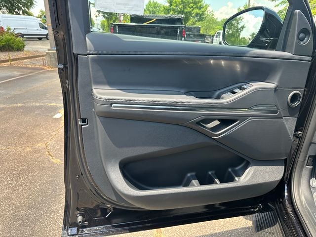 2026 Lincoln Navigator Premiere