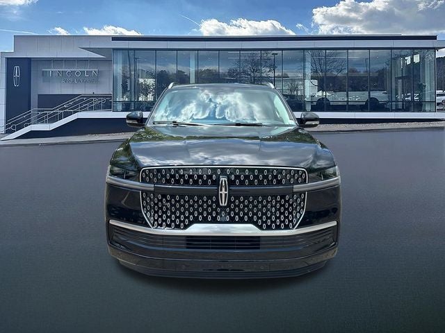 2026 Lincoln Navigator Premiere