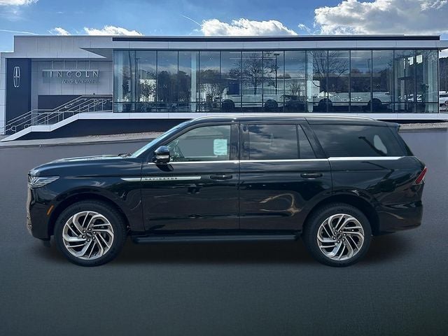 2026 Lincoln Navigator Premiere