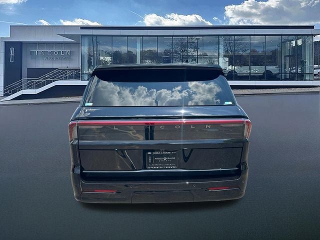 2026 Lincoln Navigator Premiere