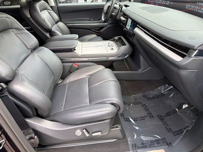 2027 Lincoln Navigator Premiere