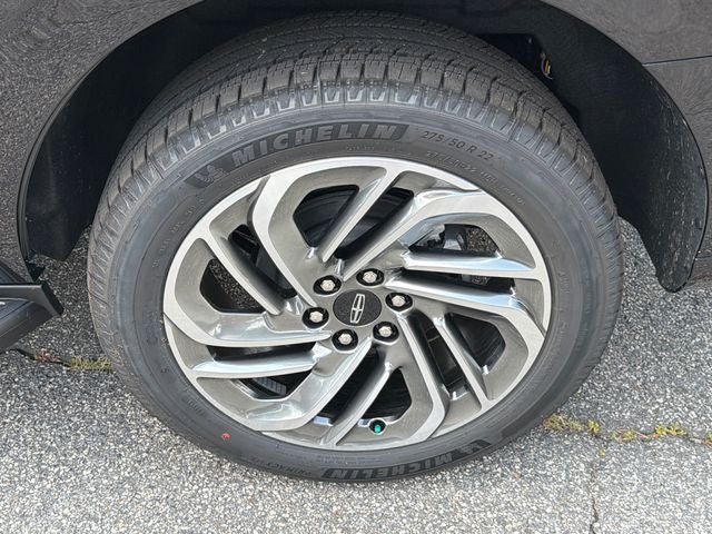 2027 Lincoln Navigator Premiere