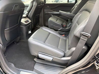 2027 Lincoln Navigator Premiere