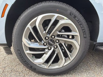 2027 Lincoln Navigator Premiere