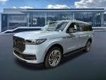 2027 Lincoln Navigator Premiere
