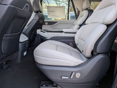 2026 Lincoln Navigator L Reserve