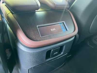 2026 Lincoln Navigator L Reserve