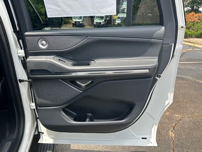 2026 Lincoln Navigator L Reserve