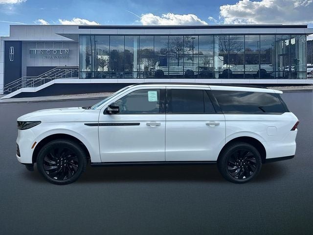 2026 Lincoln Navigator L Reserve