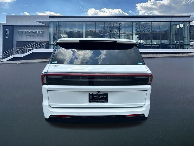 2026 Lincoln Navigator L Reserve